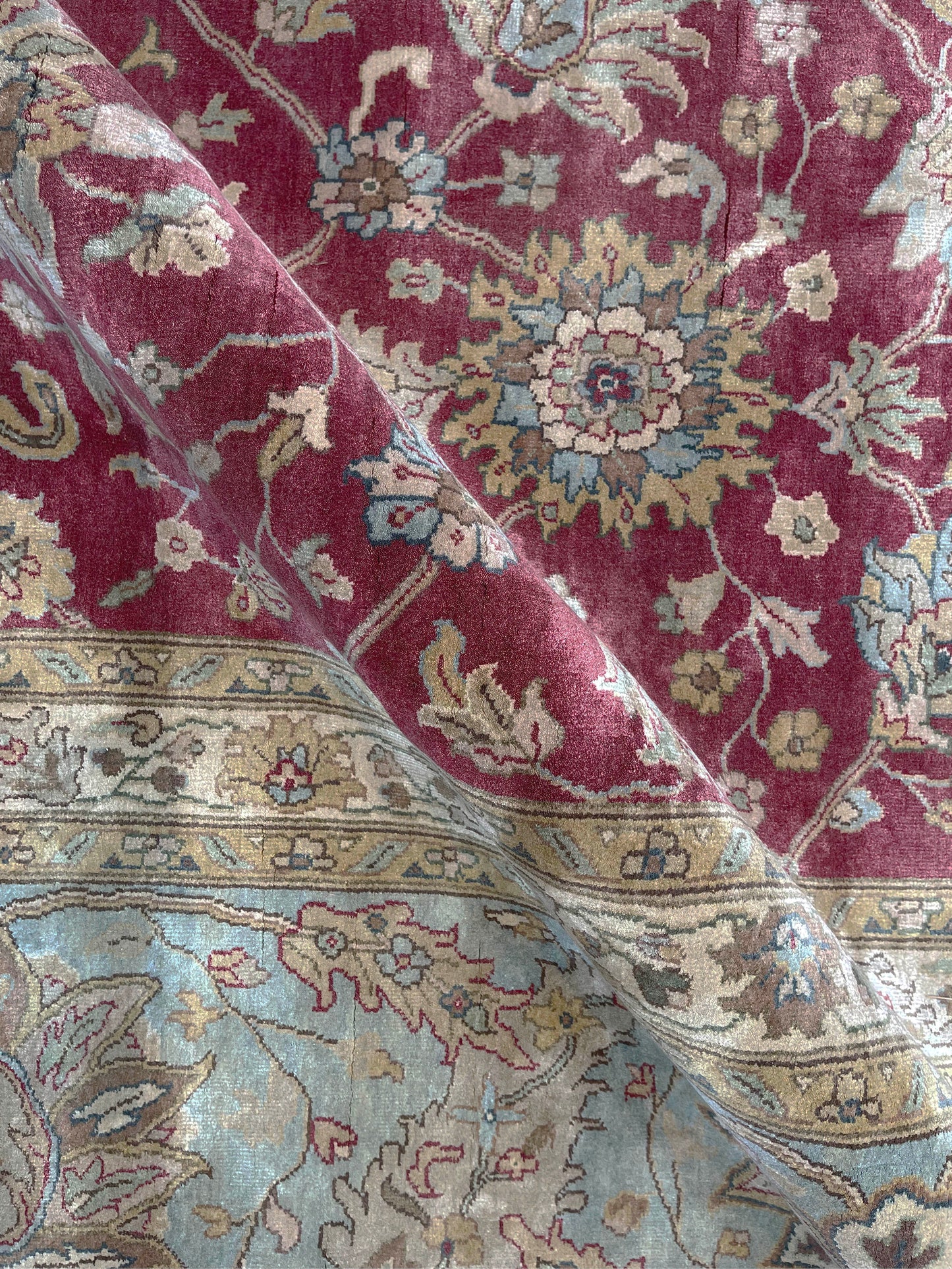 L. Blue and Red, Pure Silk Traditional Handknotted 10.0x15.9Ft 305x479Cms Area Rug