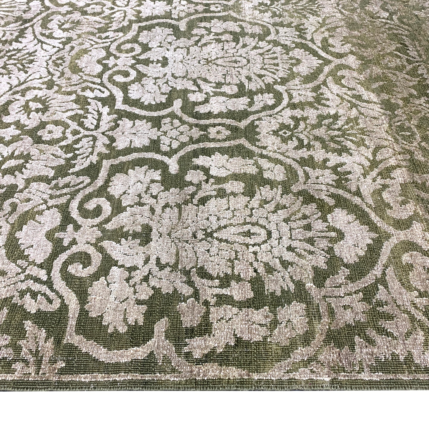 Green and Ivory, Silk and Wool Oxidized Assorted Transitional Handknotted 7.10x8.7Ft 240x262Cms Area Rug