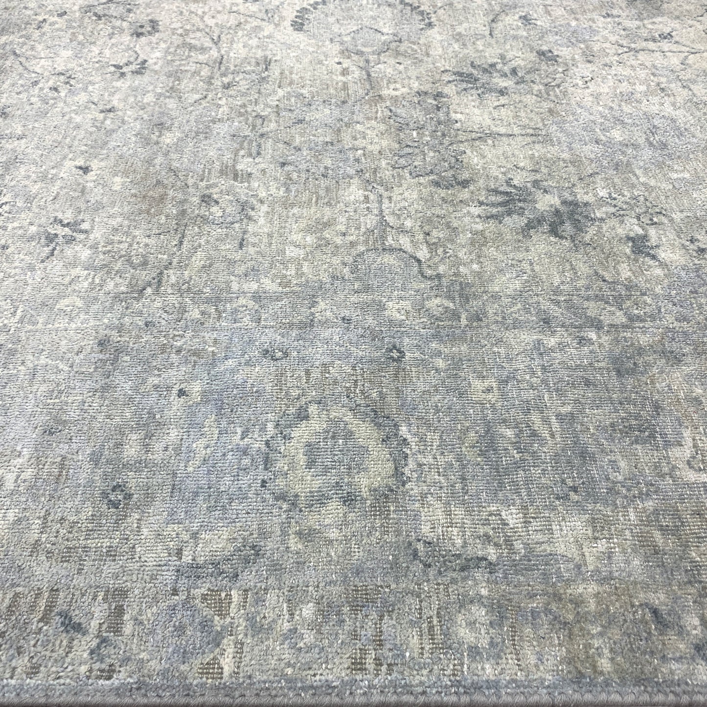 Grey and Ivory Blended Silk Traditional Persian Erased Handknotted 8.9x11.11Ft 268x362Cms Area Rug