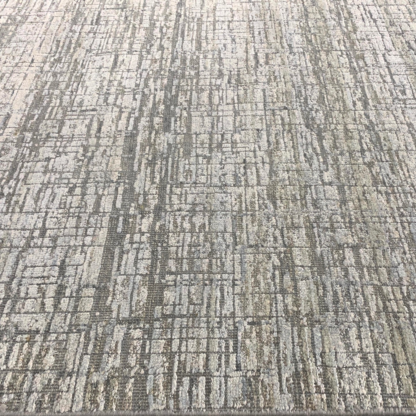 Ivory and Grey, Silk and Wool Oxidized Modern Handknotted 8.0x10.0Ft 245x305Cms Area Rug