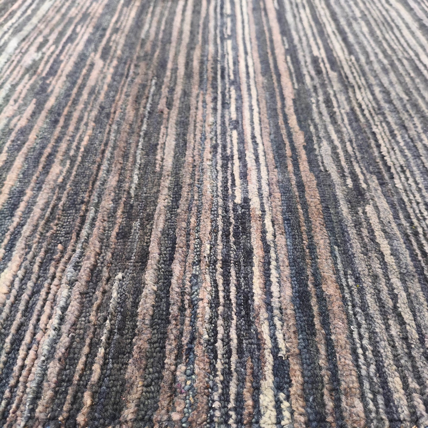Grey and Brown, Silk Wool Oxidized Modern Solid Handknotted 8.11x12.1ft 275x368Cms Area Rug