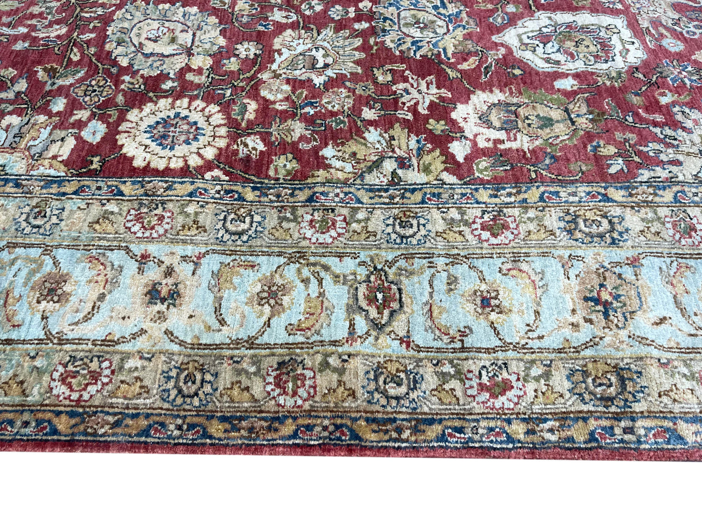 Red and L.Blue, Pure Wool Regular Traditional Handknotted 4.11x6.6Ft 150x197Cms Area Rug