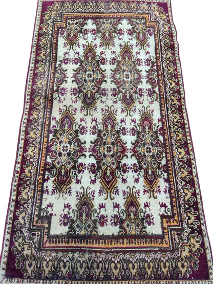 Ivory and Red, Pure Wool Antique Kashan Handknotted 3.0x5.7Ft 91x170Cms Area Rug
