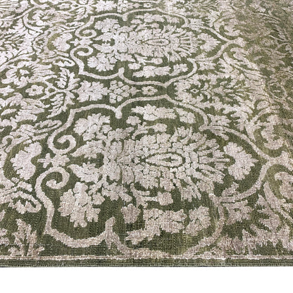 Green and Ivory, Silk and Wool Oxidized Assorted Transitional Handknotted 7.10x8.7Ft 240x262Cms Area Rug