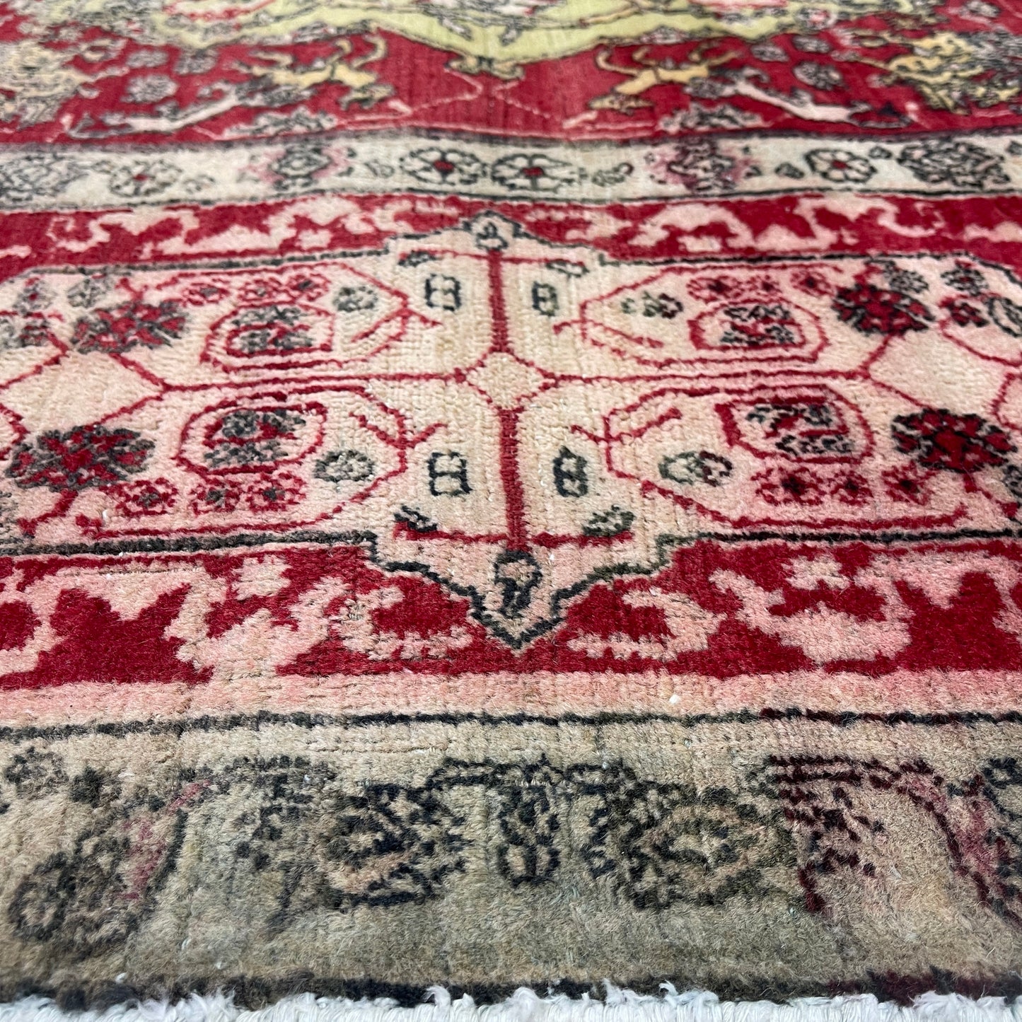 Red and Ivory Wool Persian Bidzar Hunting  Antique Traditional Handknotted 5.10x8.6ft 180x260Cms Area Rug