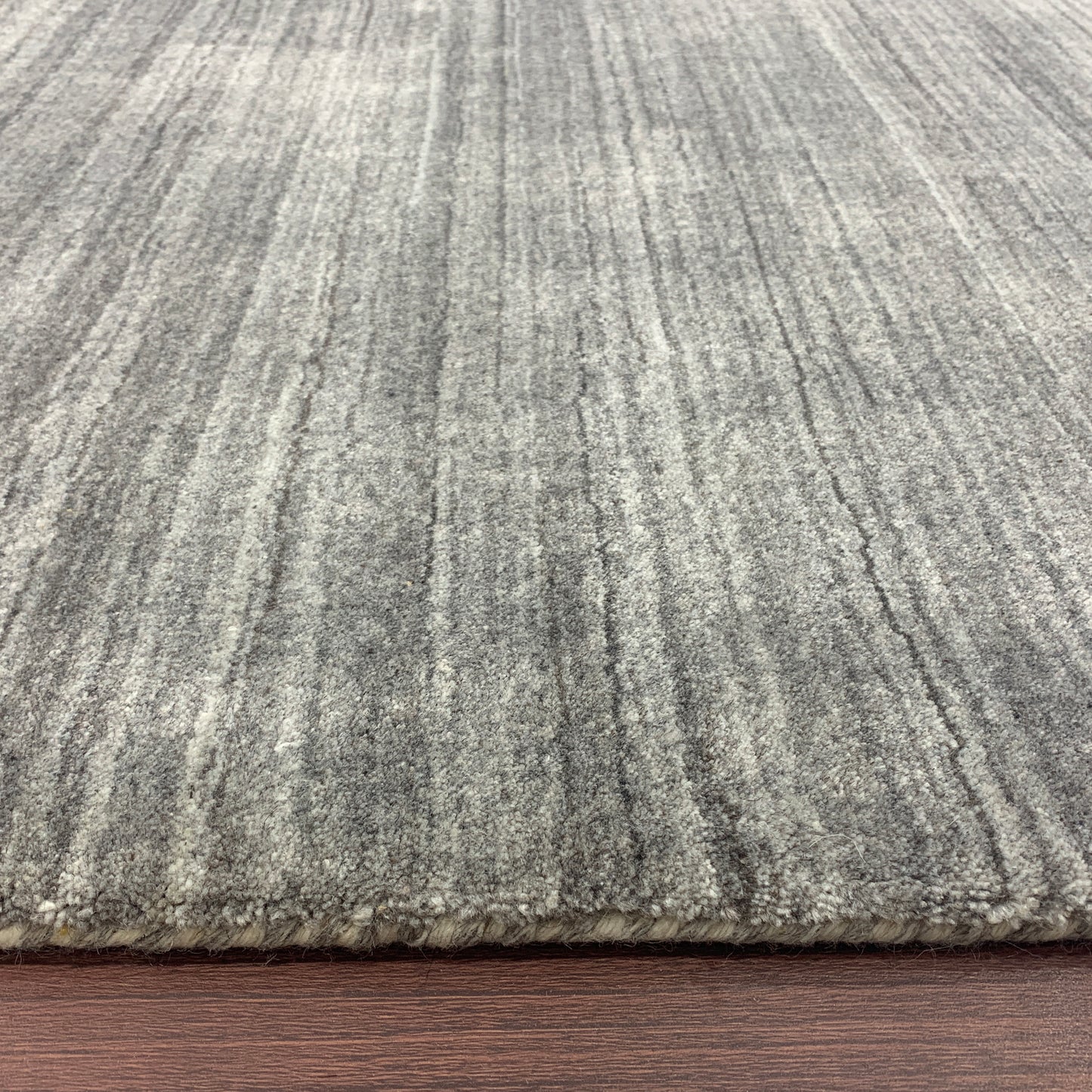 Grey, High Shine, Plush Pile, Viscose and Wool Blended, Modern Solid Handloom Area Rug