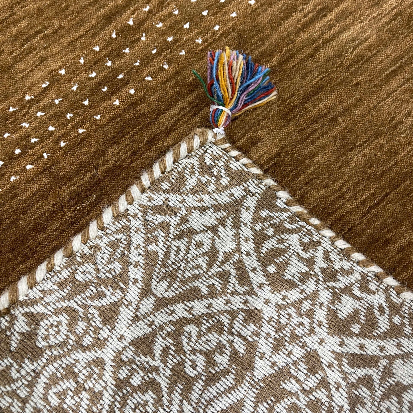 Brown, Pure Wool, Modern Handloom 2.4x3.11Ft 70x118Cms Area Rug