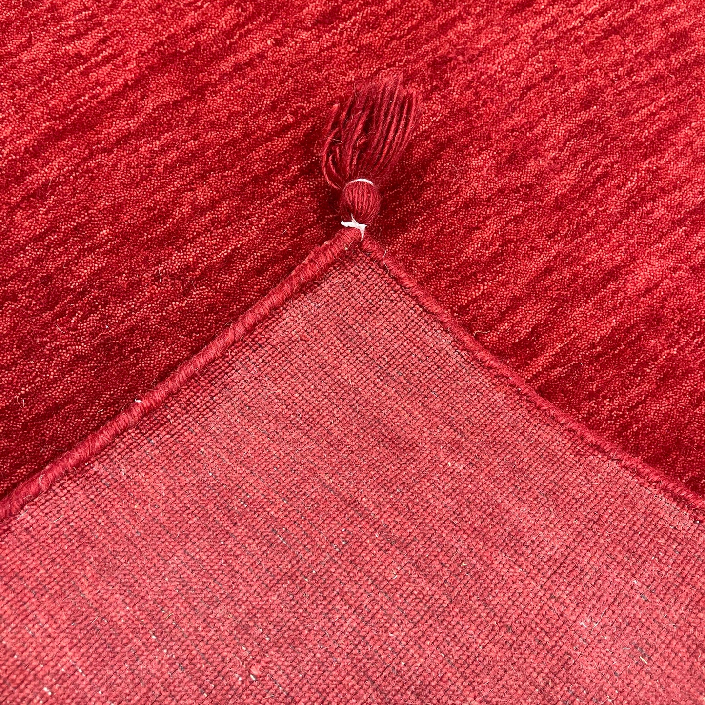 Red, Pure Wool, Modern Handloom 2.4x3.11Ft 70x121Cms Area Rug