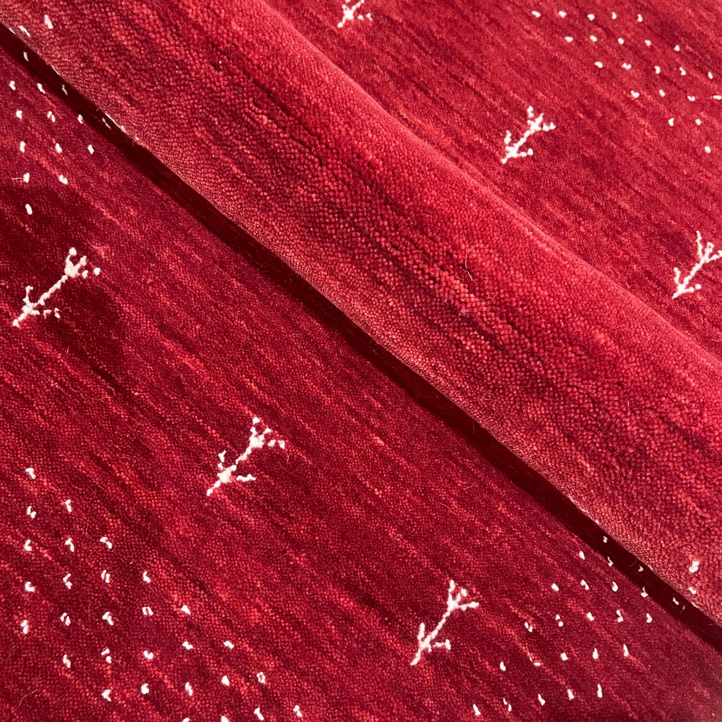 Red, Pure Wool, Modern Handloom 2.0x3.0Ft 61x92Cms Area Rug