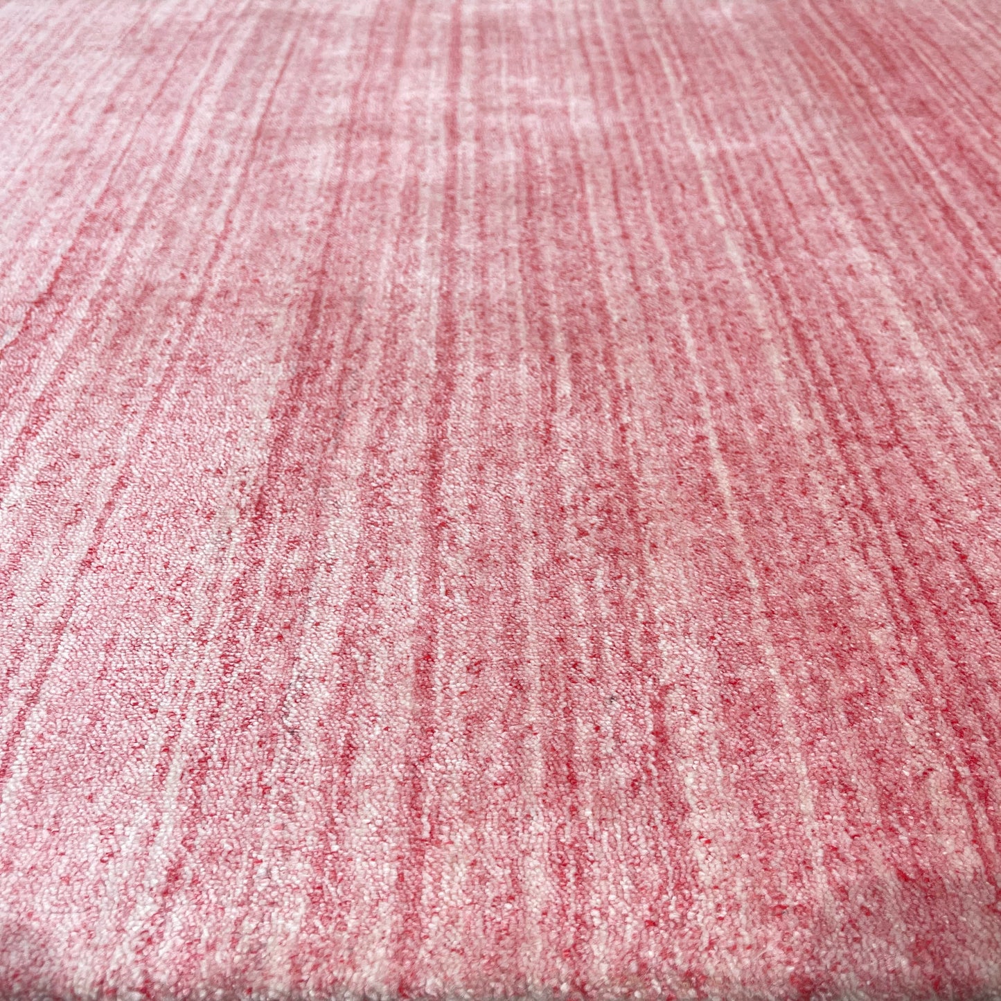 Pink, Viscose and Wool, Modern Handloom 3.0x4.11Ft 82x149Cms Area Rug