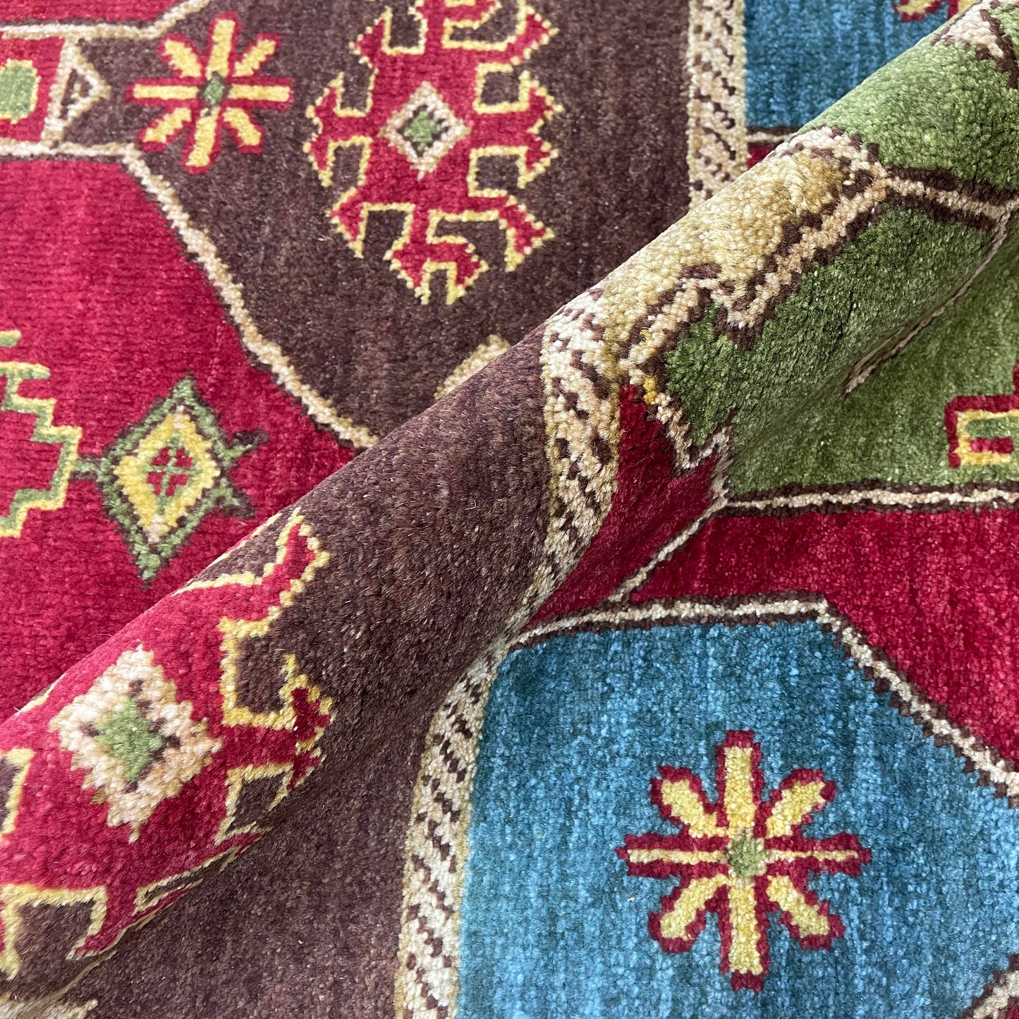 Gold and Multy, Pure Wool, Traditional HandKnotted 4.0x5.11Ft 122x180Cms Area Rug