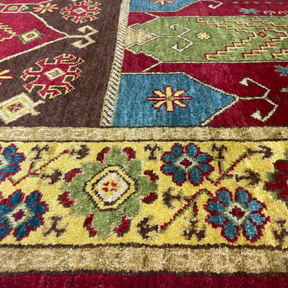 Gold and Multy, Pure Wool, Traditional HandKnotted 4.0x5.11Ft 122x180Cms Area Rug