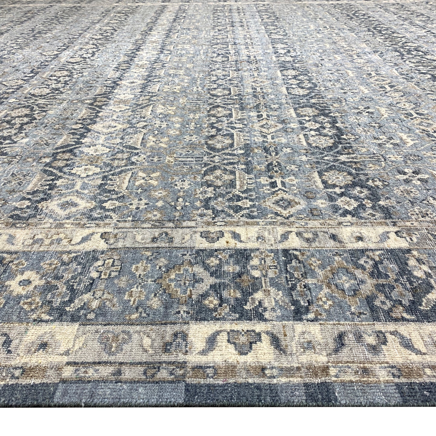 Grey, blue and Beige Pure Wool Traditional Handknotted Area Rug