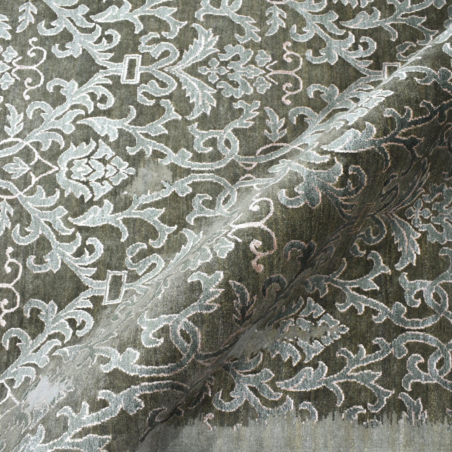 Grey Silver, Silk Wool Transitional Handknotted 8.11x12.3Ft 274x365Cms Area Rug