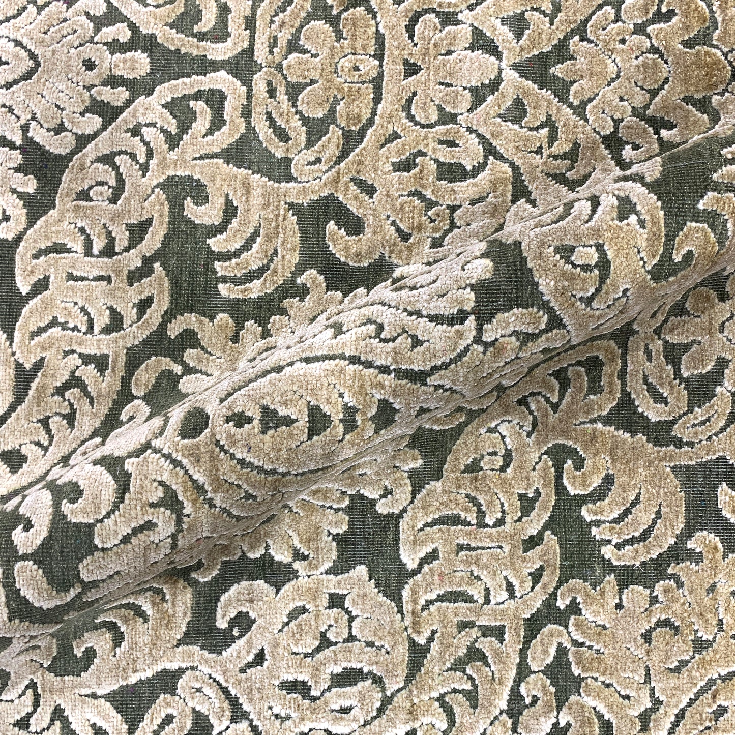 D.Green and Gold, Silk and Wool Oxidized Assorted Transitional Handknotted 7.9x8.0Ft 237x244Cms Area Rug