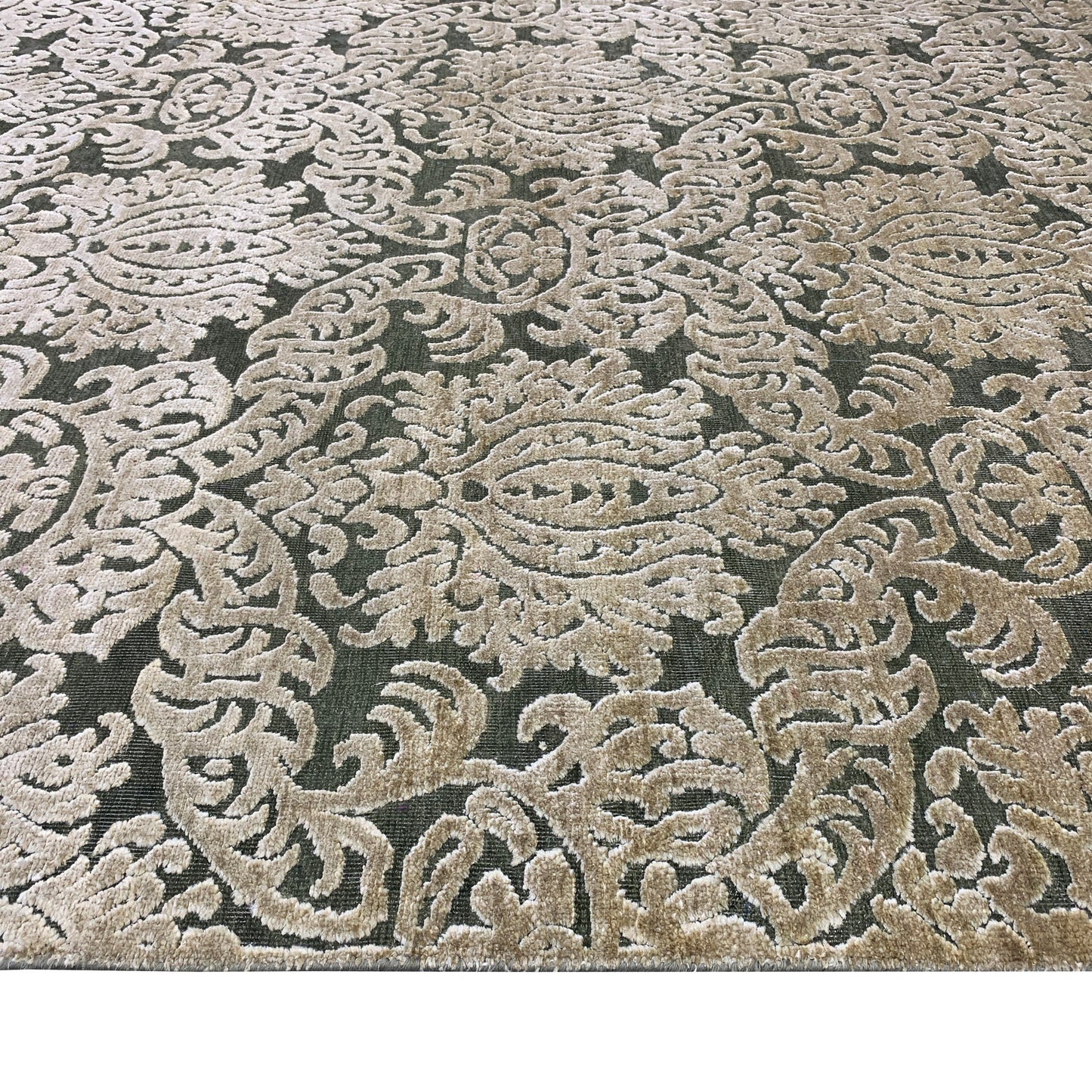 D.Green and Gold, Silk and Wool Oxidized Assorted Transitional Handknotted 7.9x8.0Ft 237x244Cms Area Rug