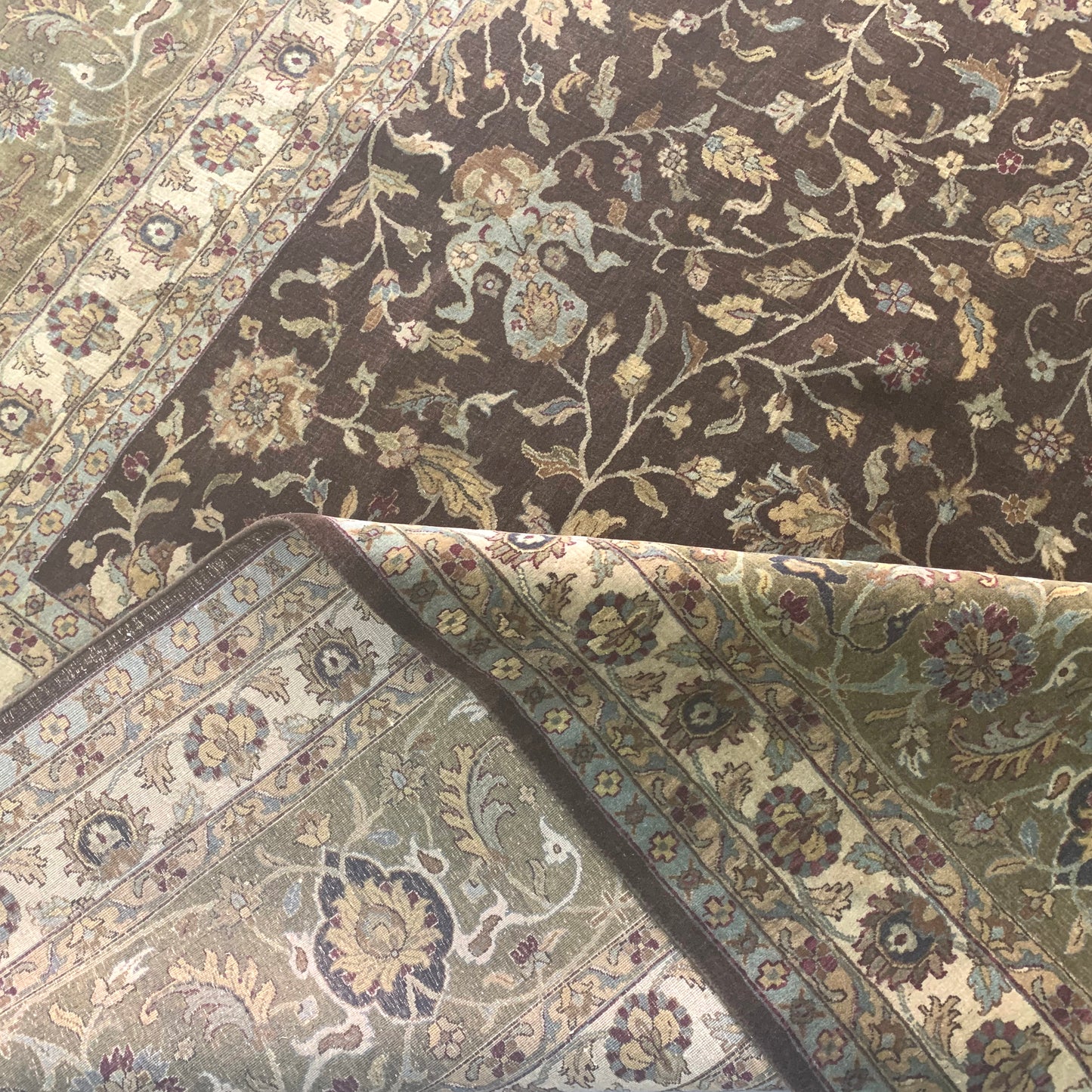 Brown and Gold, Pure Wool Regular Traditional Handknotted 11.11x14.5Ft 365x440Cms Area Rug