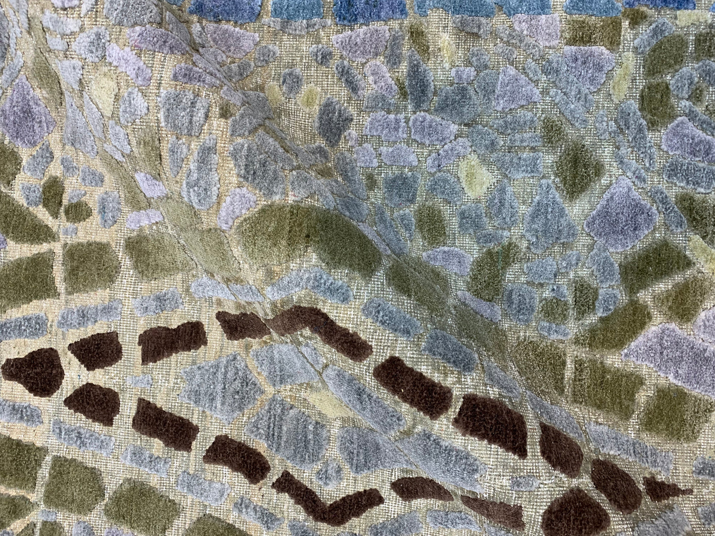 Grey and Gold, Silk and Wool Oxidized Modern Handknotted 4.0x6.1Ft 122x185Cms Area Rug