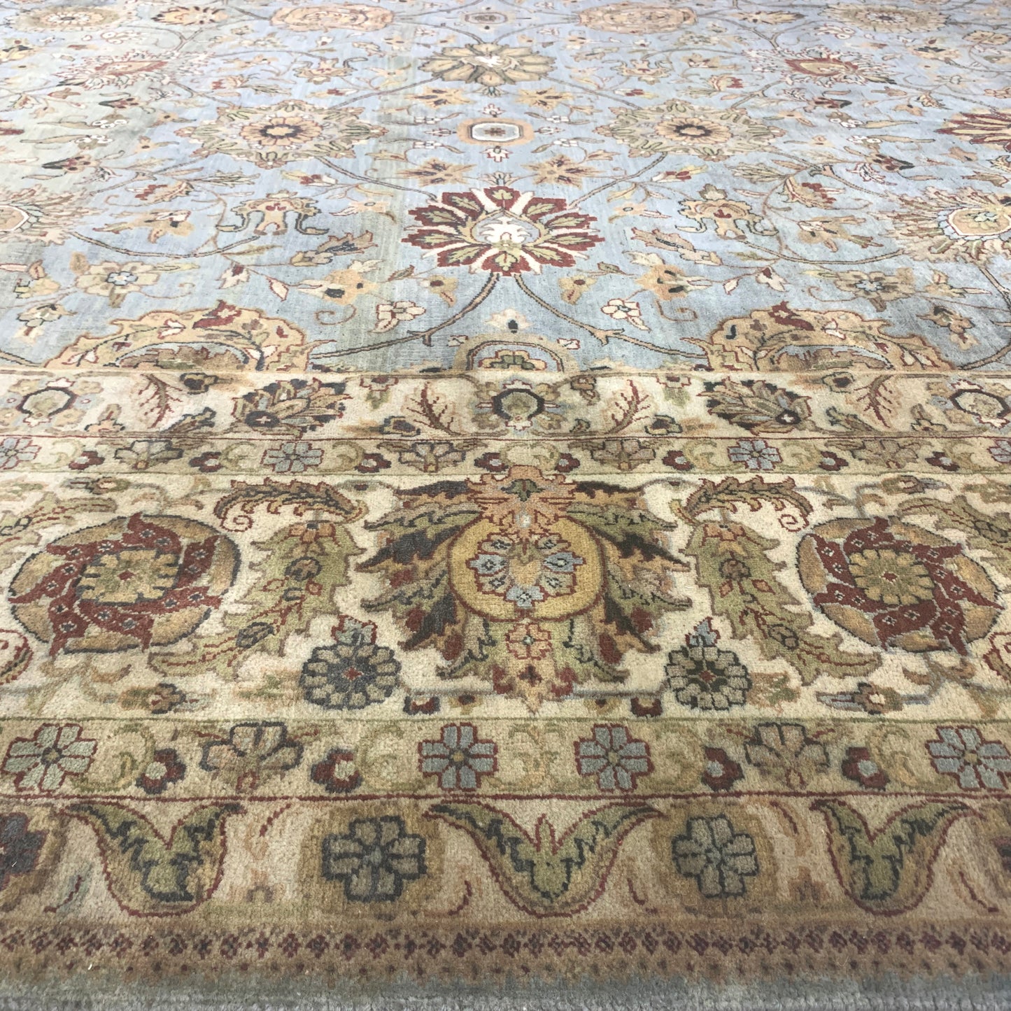 L.Blue and Ivory, Pure Wool Regular Traditional Handknotted 12.1x14.11Ft 369x454Cms Area Rug