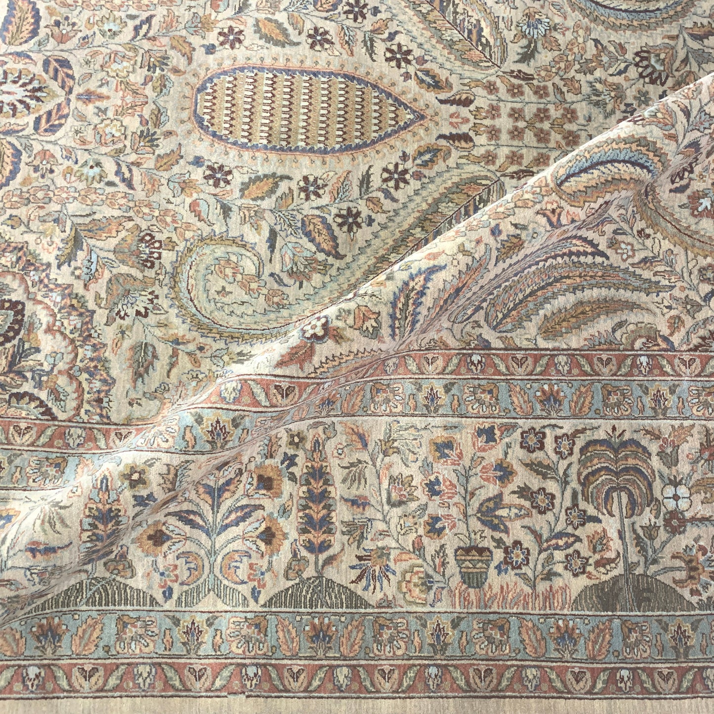 Ivory and Blue, Pure Wool Regular Traditional Handknotted 12.0x15.11Ft 366x486Cms Area Rug