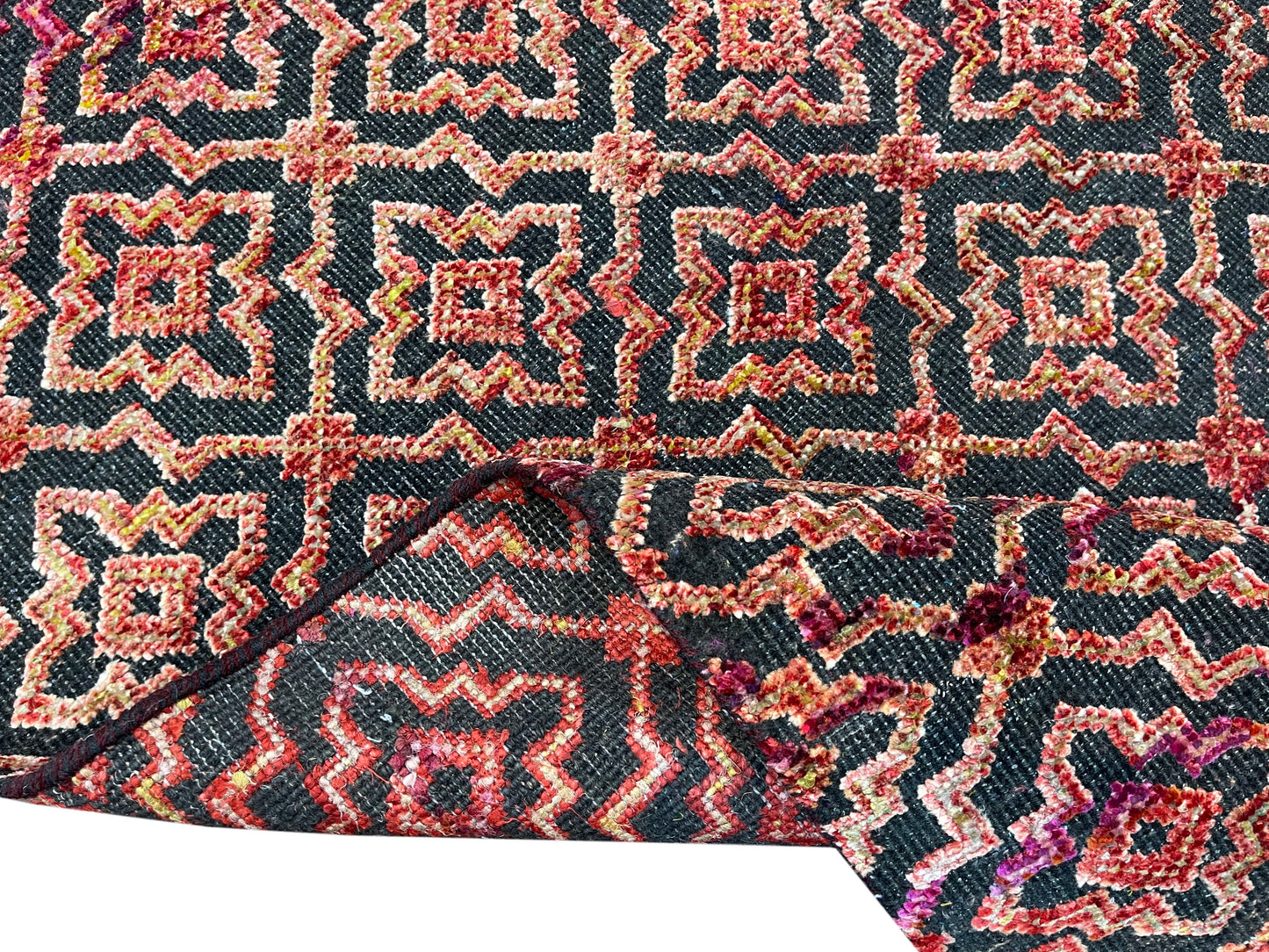 Red and Black Transitional Handknotted Runner Rug 3X11.9ft 92x357cms