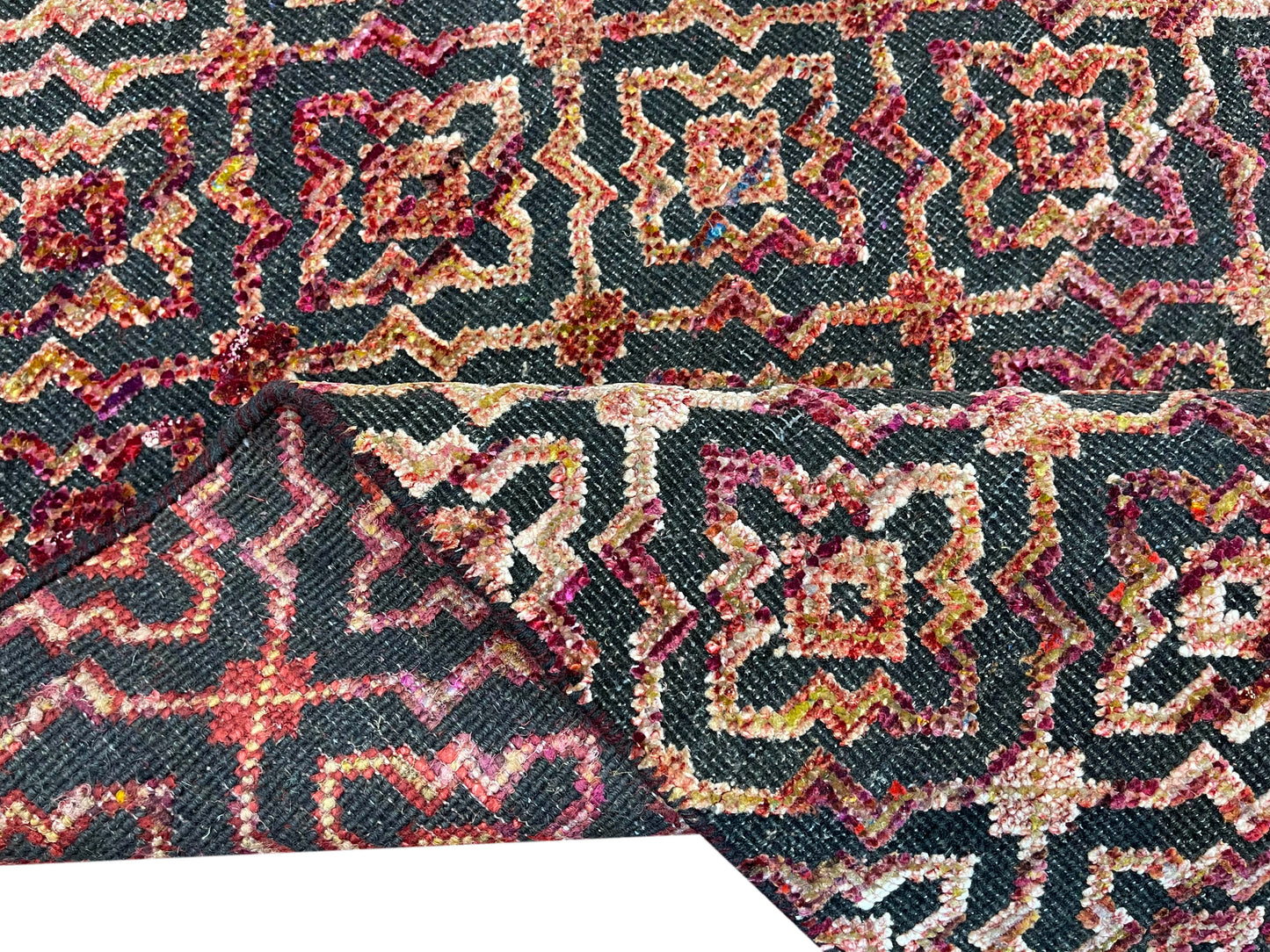 Red and Black, Sari Silk and Wool Oxidized Modern Damask Handknotted 2.10x11.8Ft 85x355Cms Area Rug