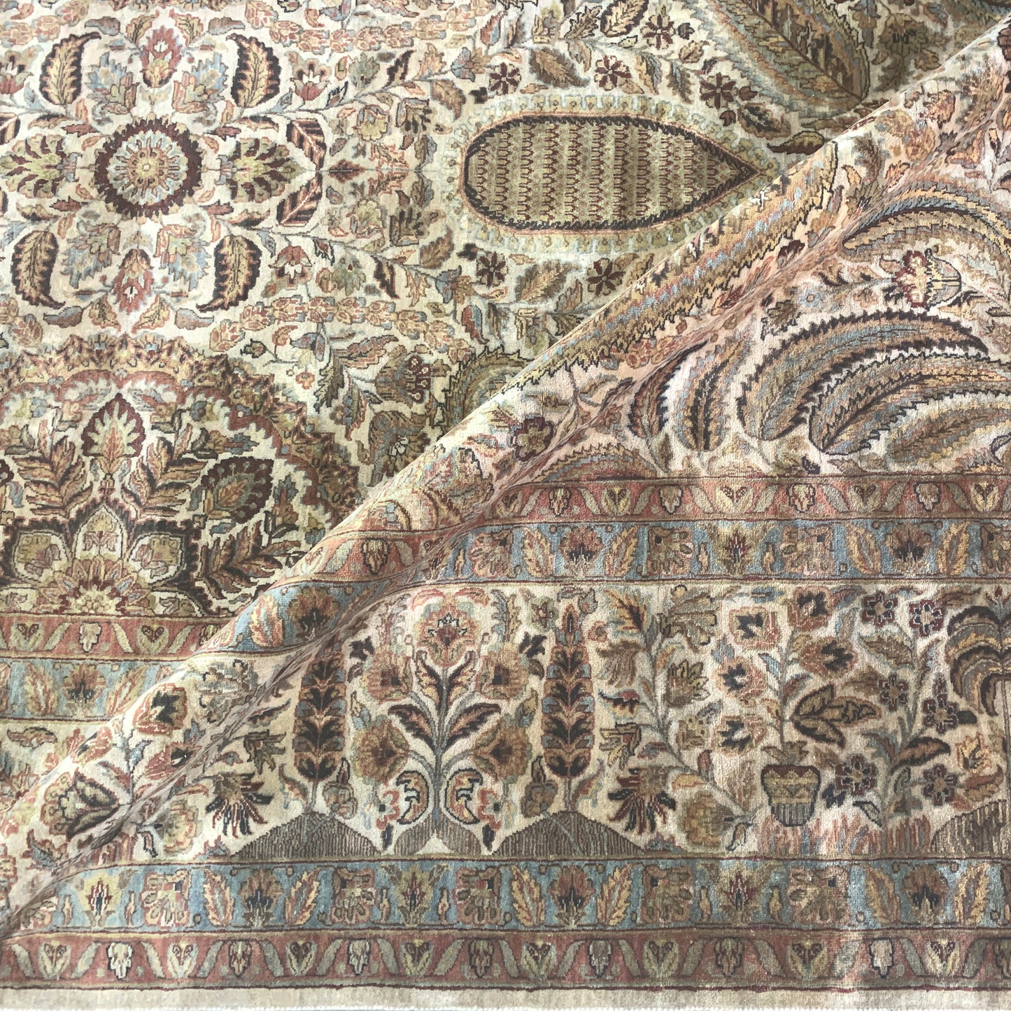 Ivory and Beige, Pure Wool Regular Traditional Persian Handknotted 11.10x15.6Ft 360x471Cms Area Rug