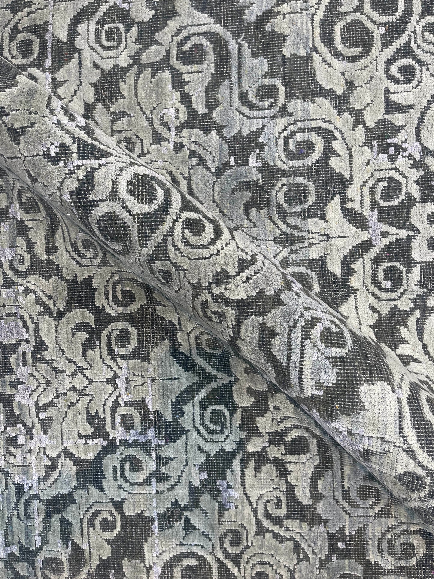 Grey and Silver, Silk and Wool Oxidized Transitional Handknotted 9.0x12.0Ft 275x365Cms Area Rug