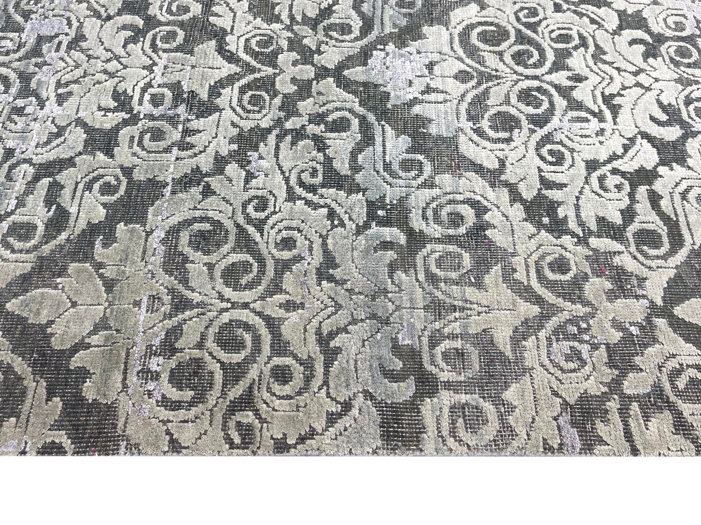 Grey and Silver, Silk and Wool Oxidized Transitional Handknotted 9.0x12.0Ft 275x365Cms Area Rug