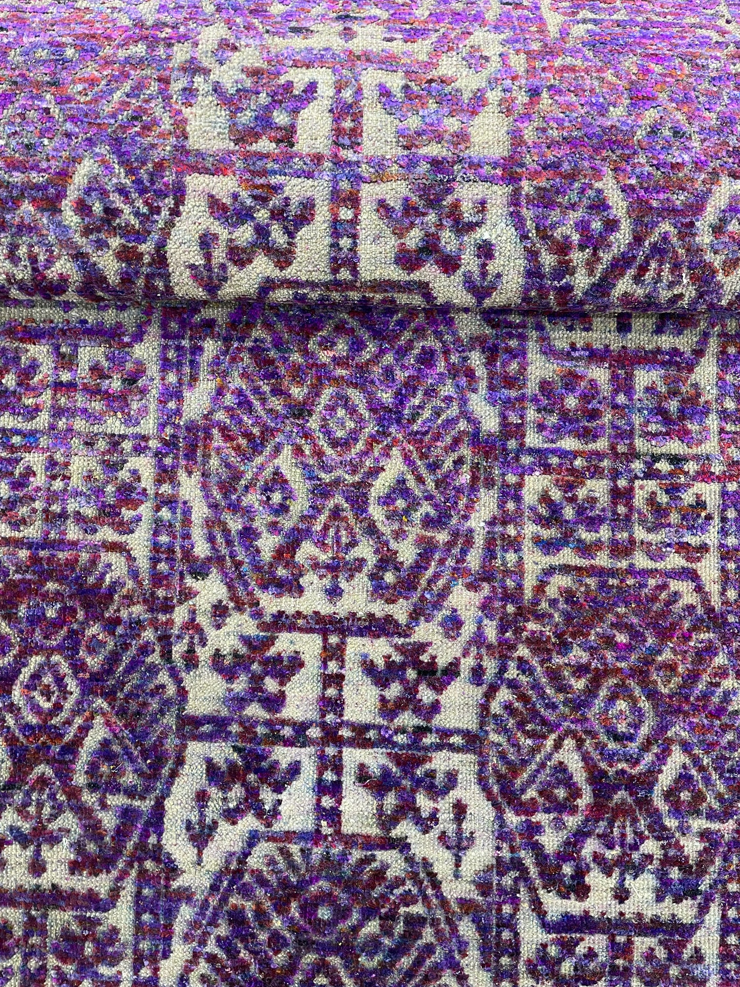 Purple and Ivory, Sari Silk and Wool Oxidized Transitional Handknotted 2.5x9.11Ft 73x302Cms Area Rug
