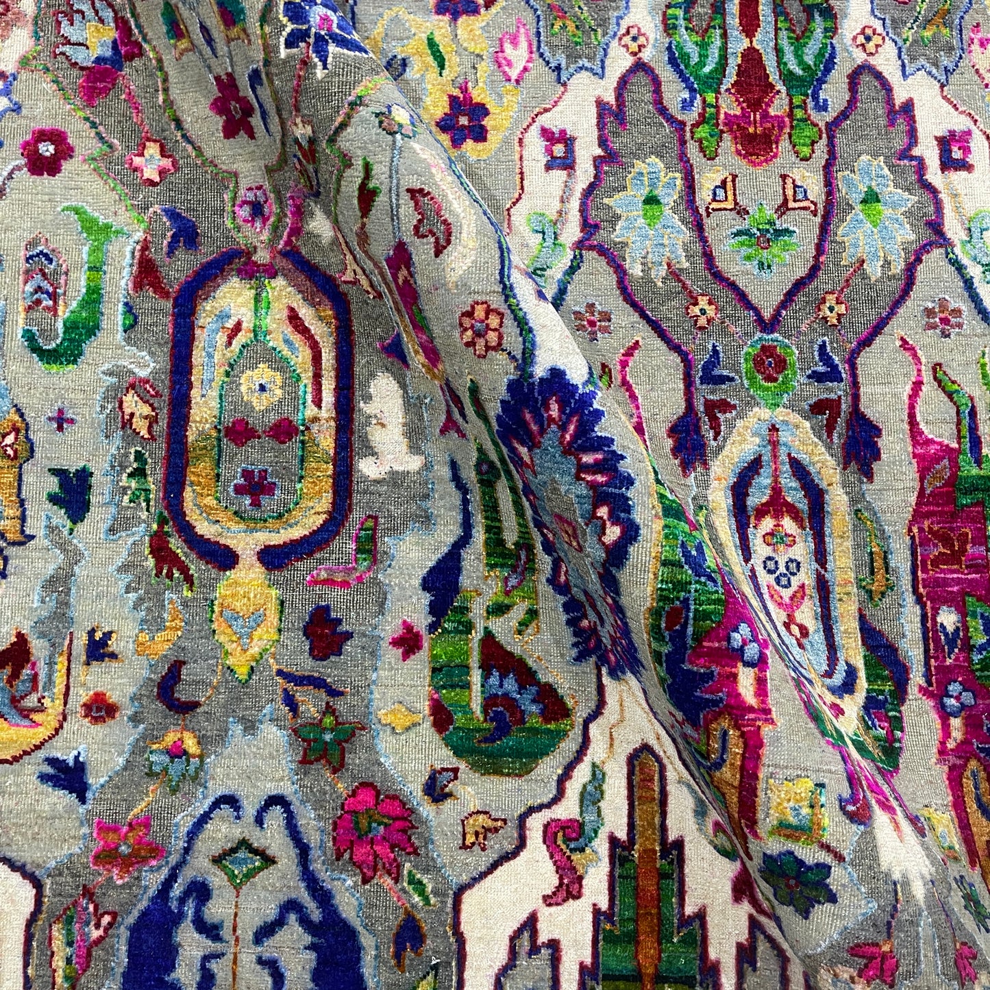 Grey and Multy, Sari Silk and Wool Oxidized Transitional Bidzar Handknotted 11.9x15.1Ft 358x460Cms Area Rug