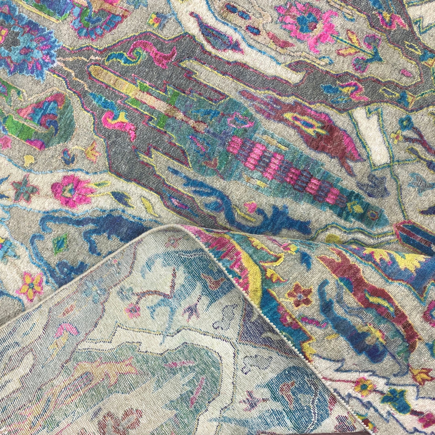 Grey Multy, Sari Silk Wool Oxidised Modern Handknotted 8.9x11.10Ft 268x361Cms Area Rug