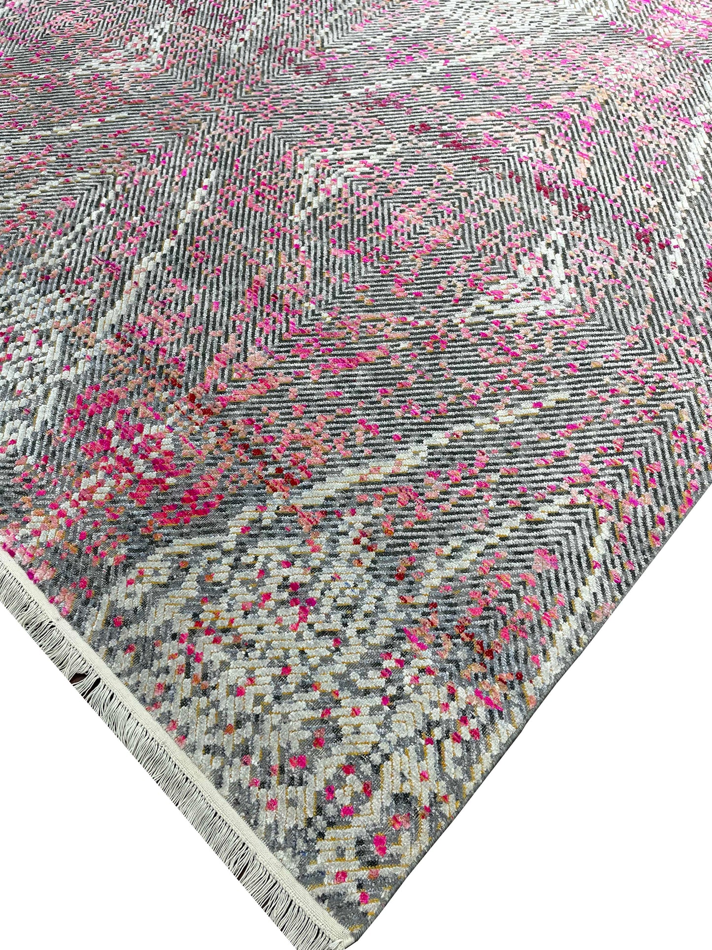 Pink and Grey, Sari Silk and Wool Oxidized Modern Handknotted 9.0x12.0Ft 275x365Cms Area Rug
