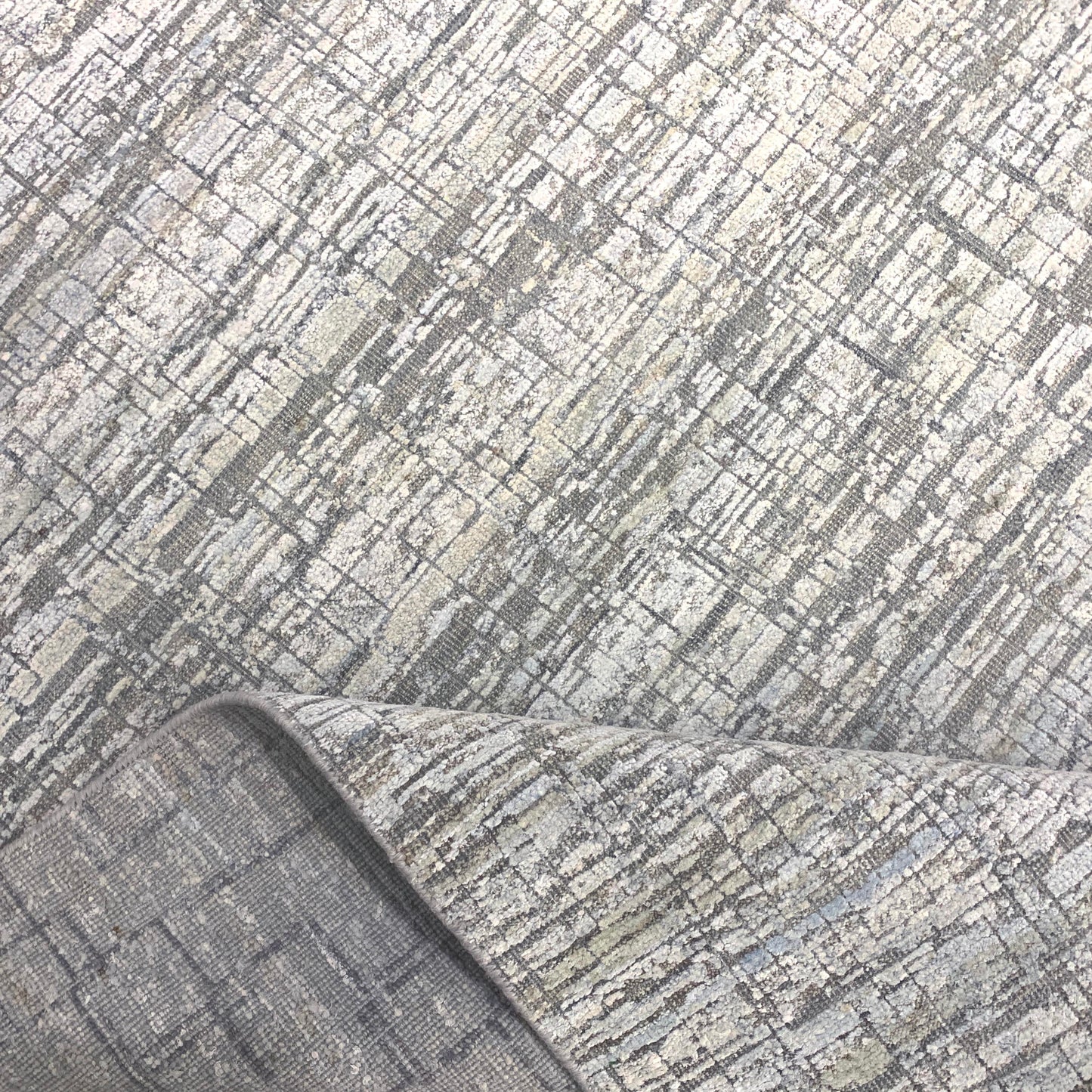 Ivory and Grey, Silk and Wool Oxidized Modern Handknotted 8.0x10.0Ft 245x305Cms Area Rug