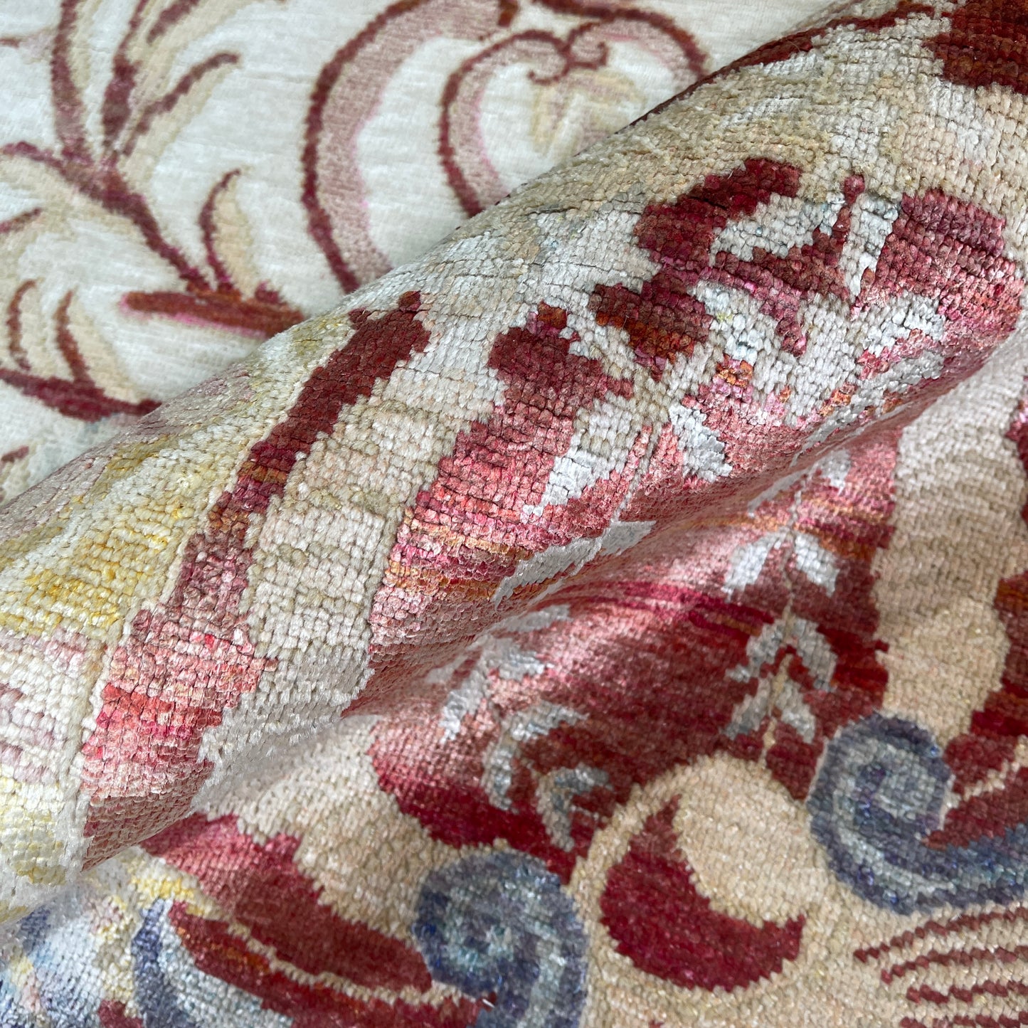 One of a Kind Ivory and Red Silk and Sari Silk Abusson Traditional Handknotted 9.0X11.9ft 275x359Cms Area Rug