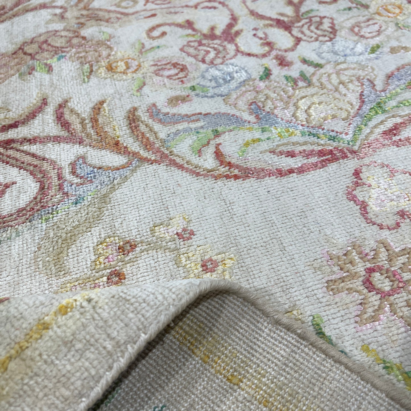 One of a Kind Ivory and Red Silk and Sari Silk Abusson Traditional Handknotted 9.0X11.9ft 275x359Cms Area Rug