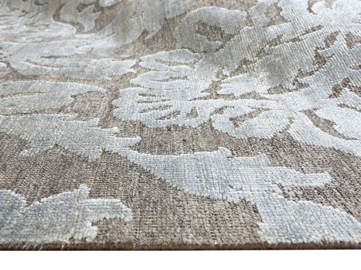 Brown and Grey, Silk and Wool Oxidized Modern Damask Handknotted 5.8x8.8Ft 171x262Cms Area Rug