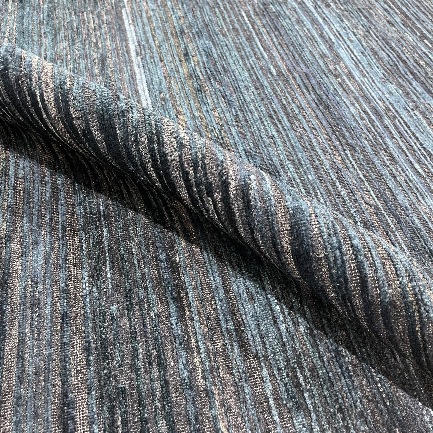 Black and Blue, Silk Wool Oxidized Modern Solid Handknotted 8.10x12.3ft 269x373Cms Area Rug