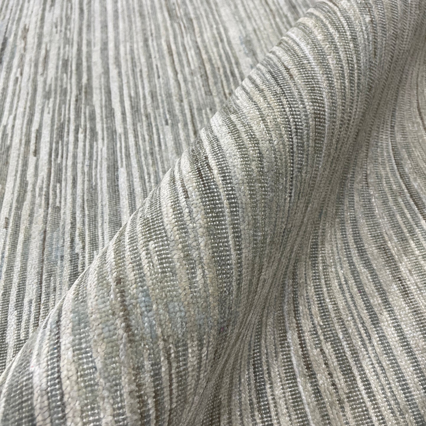 Grey Ivory, Silk Wool Modern Textured Handknotted 8.0x10.6Ft 245x320Cms Area Rug