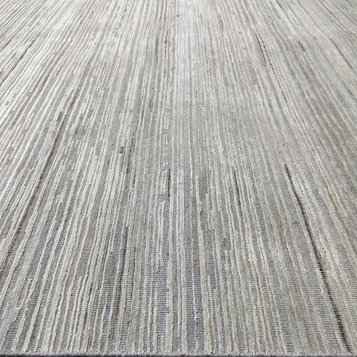 Grey Ivory, Silk Wool Modern Textured Handknotted 8.0x10.6Ft 245x320Cms Area Rug