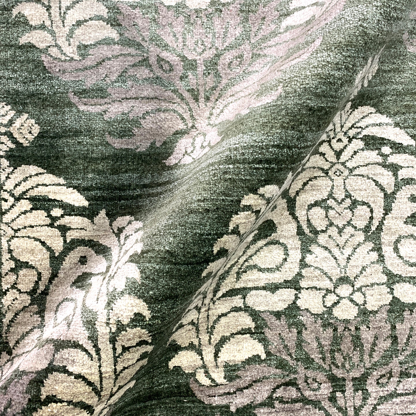 Flower Green and Ivory Transitional Floral Pure Silk Handknotted 8.2x9.11Ft 249x303Cms Area Rug