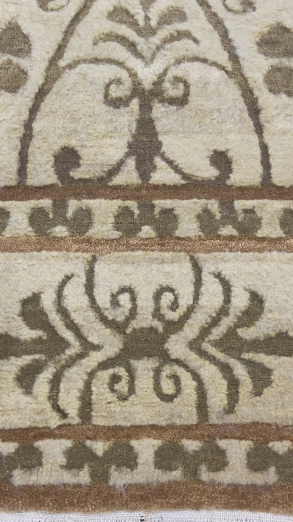 Ivory and Brown, Wool Thick Pile Transitional Handknotted 9.1x12.1ft 276x366Cms Area Rug