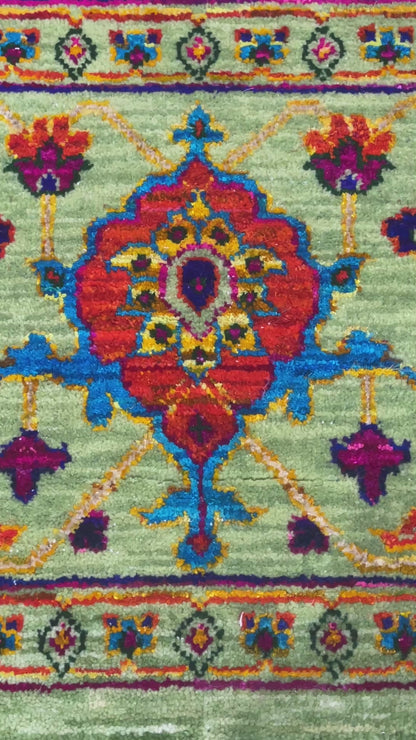 Green Multy, Sari Silk and Wool Hi-Lo Traditional Handknotted 7.11x9.9Ft 241x298Cms Area Rug