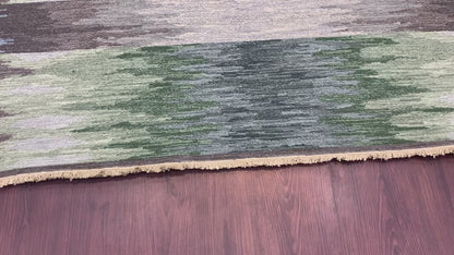 Grey and Multy, Pure Wool Lo-Pile Modern Canvas Soumak Handknotted 6.1x8.11Ft 186x272Cms Area Rug