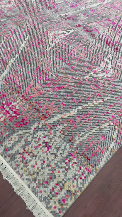 Pink and Grey, Sari Silk and Wool Oxidized Modern Handknotted 9.0x12.0Ft 275x365Cms Area Rug