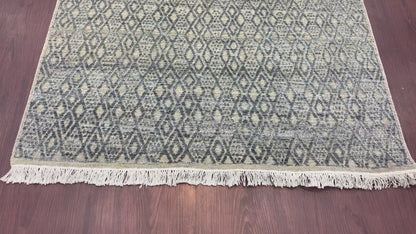 Grey Silk and Wool Modern Handknotted 3.11x6.2Ft 120x188Cms Area Rug