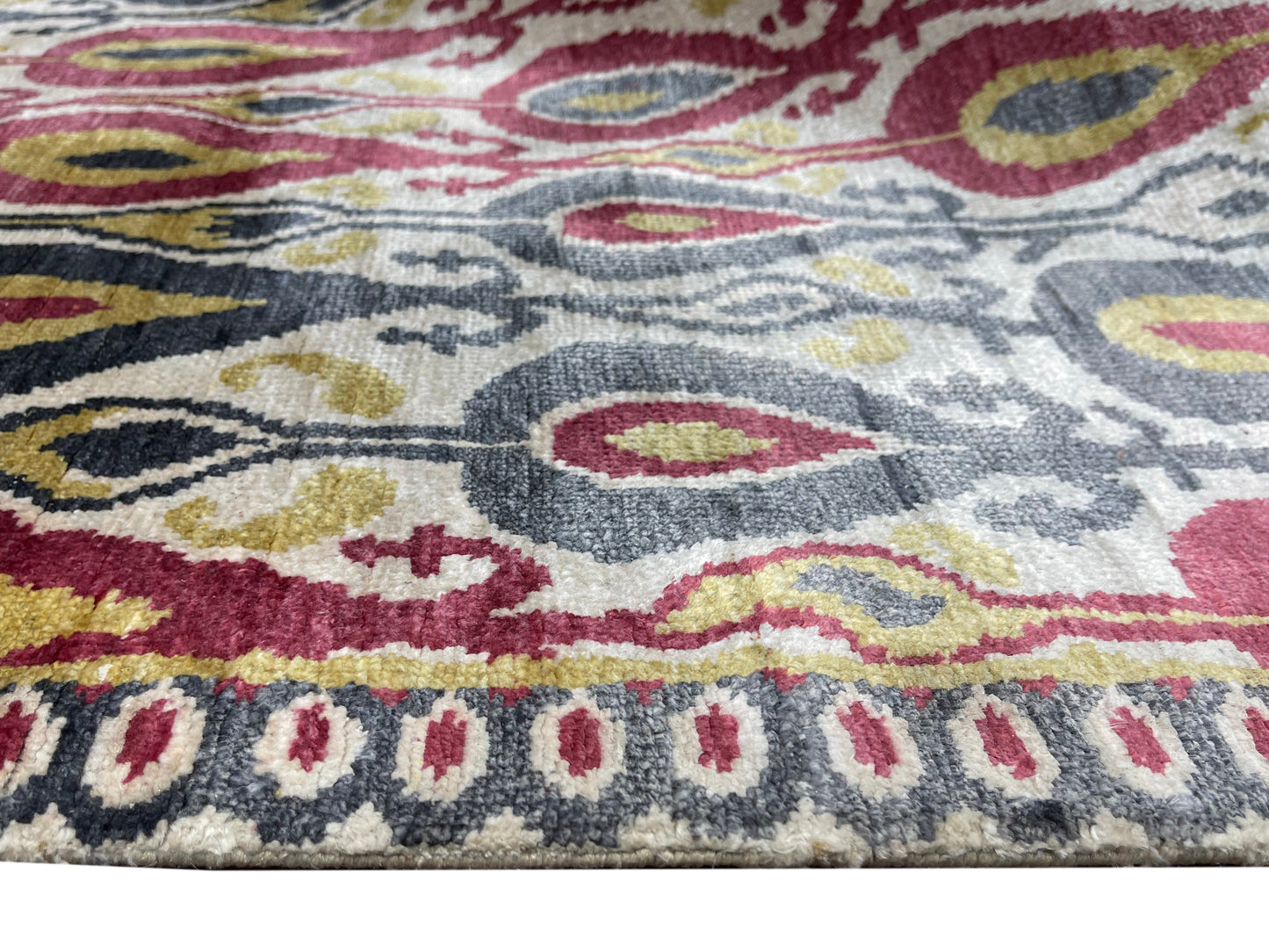 Get trendy with Red and Ivory Pure Silk Transitional Handknotted Area Rug 6x9ft 183X275Cms - Transitional Rugs available at Jaipur Oriental Rugs. Grab yours for $3760.00 today!